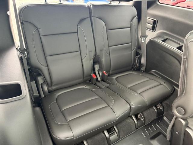 2017 GMC Acadia Vehicle Photo in COLUMBIA, MO 65203-3903