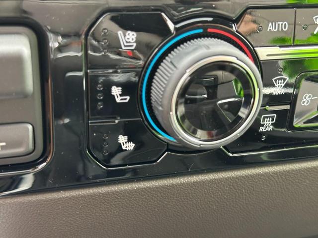 2026 Chevrolet Silverado 1500 Vehicle Photo in COLUMBIA, MO 65203-3903