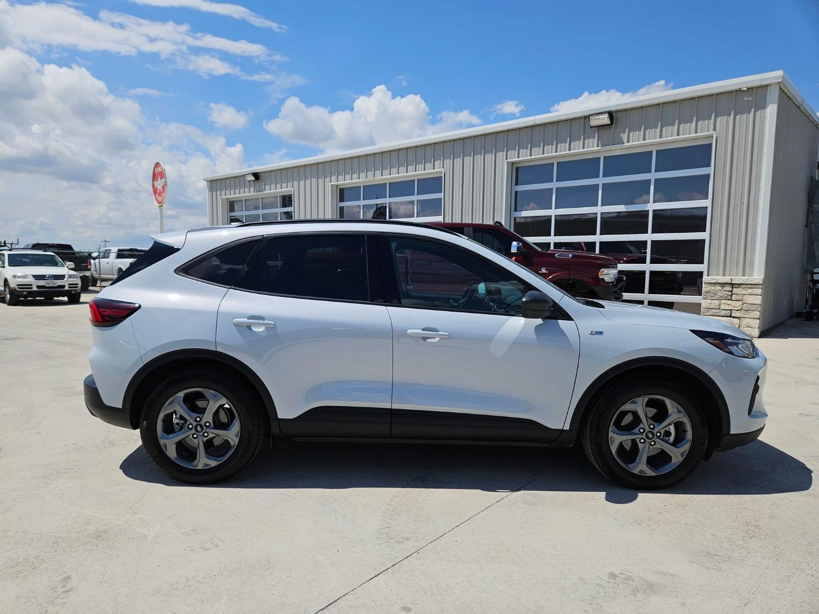 2025 Ford Escape Vehicle Photo in Seguin, TX 78155