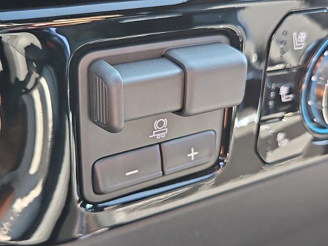 2026 GMC Sierra 2500 HD Vehicle Photo in TREVOSE, PA 19053-4984