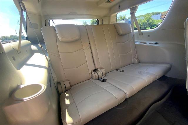 2020 Cadillac Escalade ESV Vehicle Photo in KANSAS CITY, MO 64114-4545