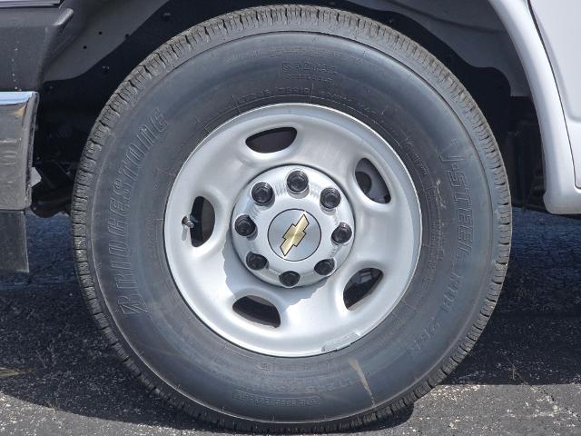 2025 Chevrolet Express Commercial Cutaway Vehicle Photo in INDEPENDENCE, MO 64055-1314