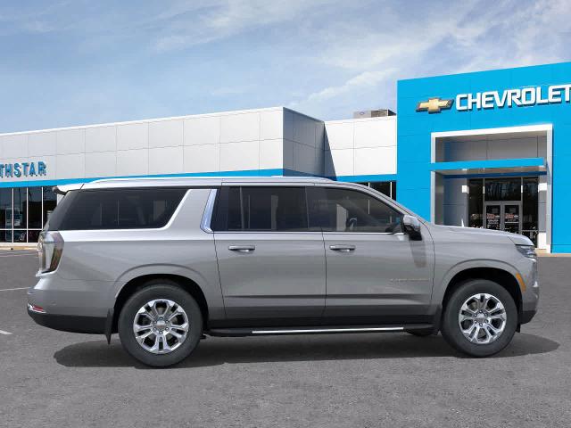 2026 Chevrolet Suburban Vehicle Photo in MOON TOWNSHIP, PA 15108-2571