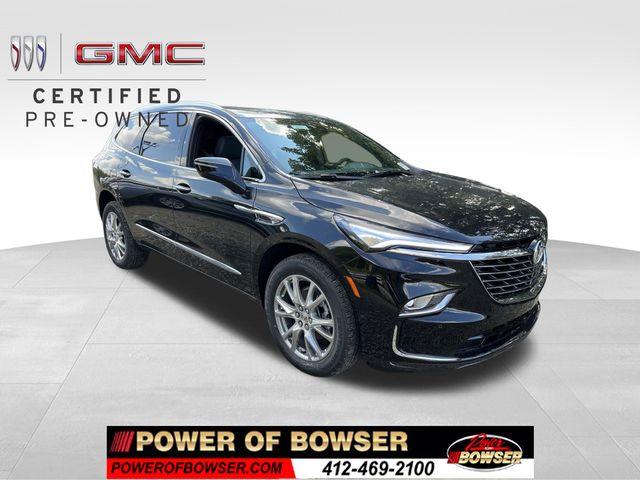2024 Buick Enclave Vehicle Photo in Pleasant Hills, PA 15236