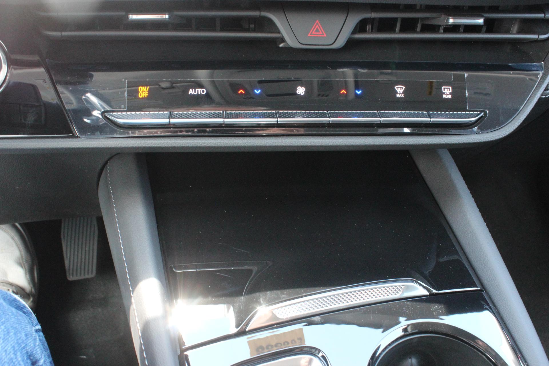 2025 Buick Envision Vehicle Photo in AURORA, CO 80012-4011