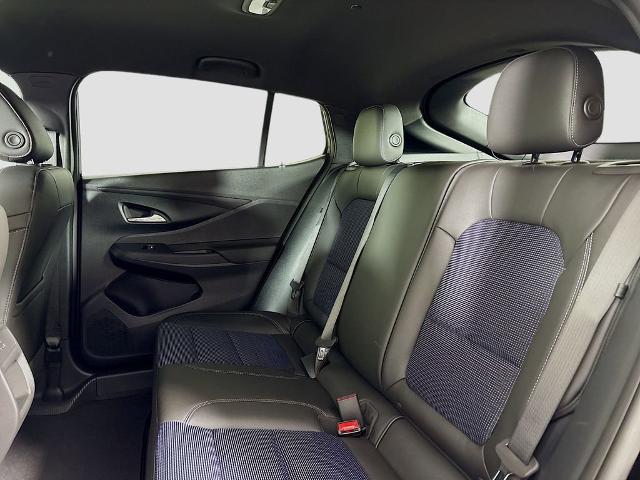 2025 Buick Envista Vehicle Photo in PUYALLUP, WA 98371-4149