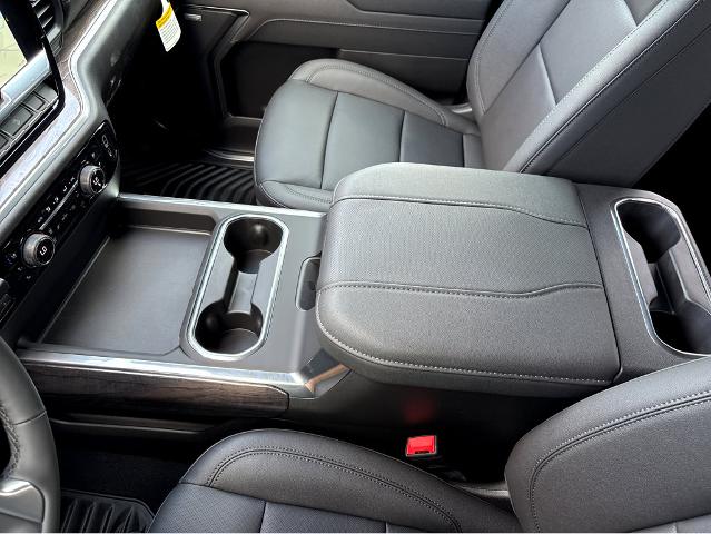 2025 Chevrolet Silverado 2500 HD Vehicle Photo in BEAUFORT, SC 29906-4218