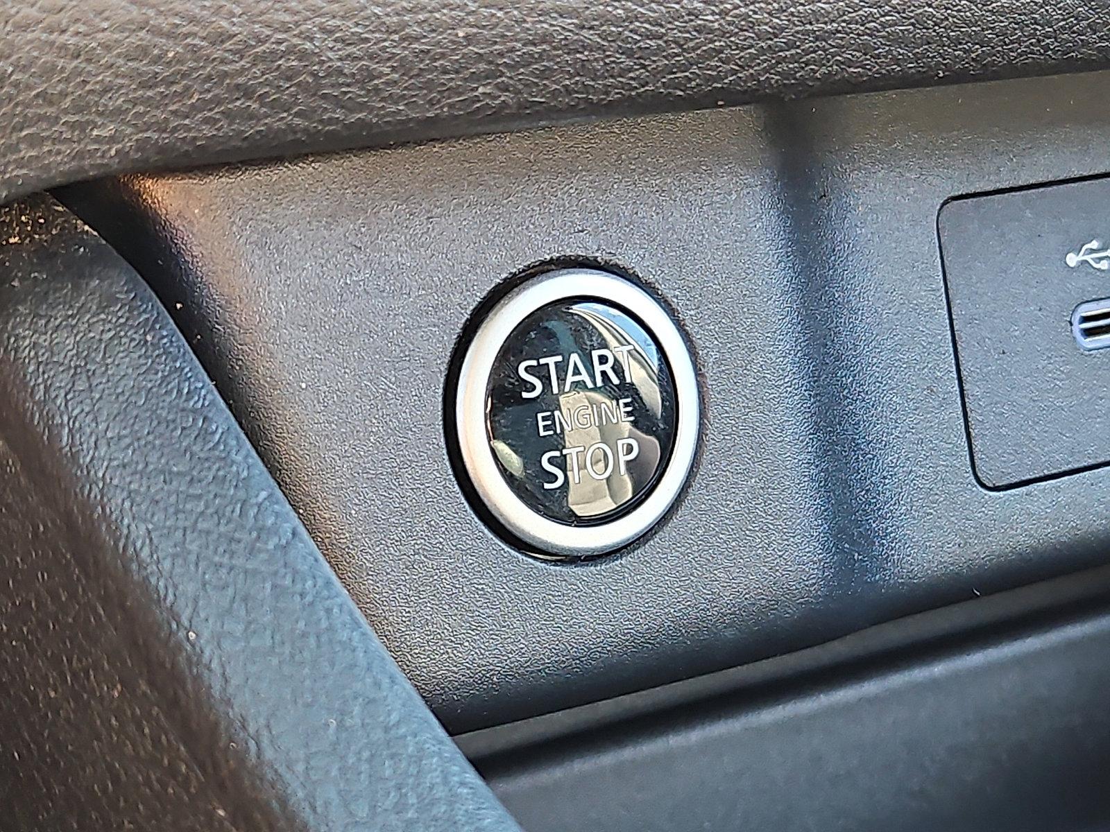 2023 Nissan Rogue Vehicle Photo in Jenkintown, PA 19046