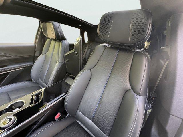 2024 Cadillac LYRIQ Vehicle Photo in LEOMINSTER, MA 01453-2952