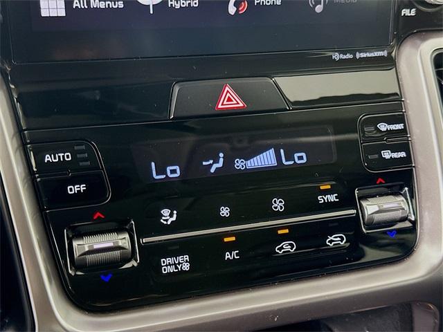 2021 Kia Sorento Hybrid Vehicle Photo in Everett, WA 98204
