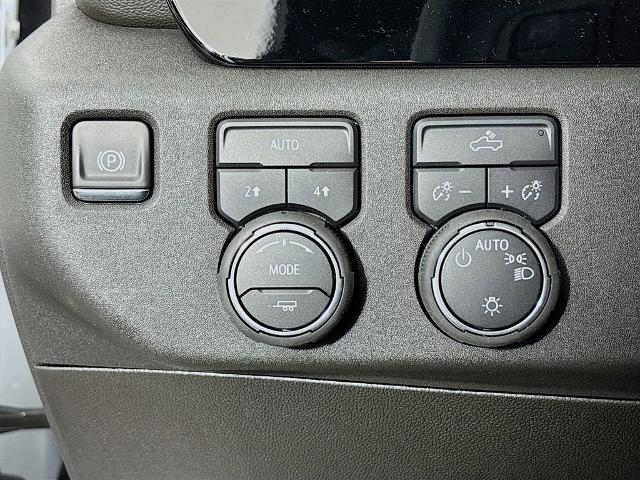2026 Chevrolet Silverado 1500 Vehicle Photo in PUYALLUP, WA 98371-4149