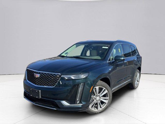 2025 Cadillac XT6 Vehicle Photo in LEOMINSTER, MA 01453-2952