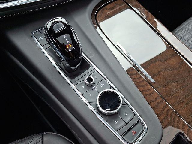 2024 Cadillac Escalade Vehicle Photo in DANBURY, CT 06810-5034