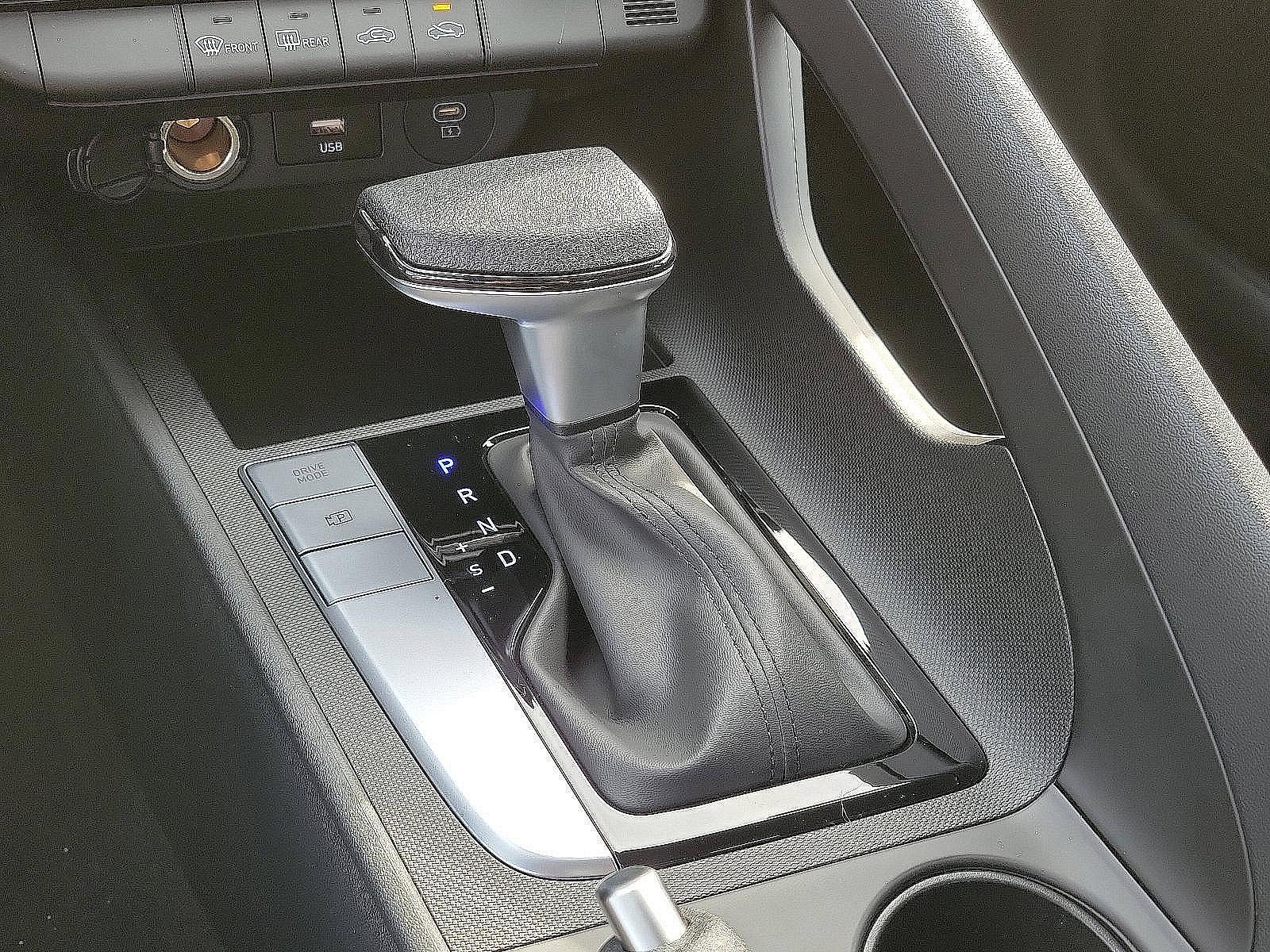 2025 Hyundai ELANTRA Vehicle Photo in Harrisburg, PA 17111