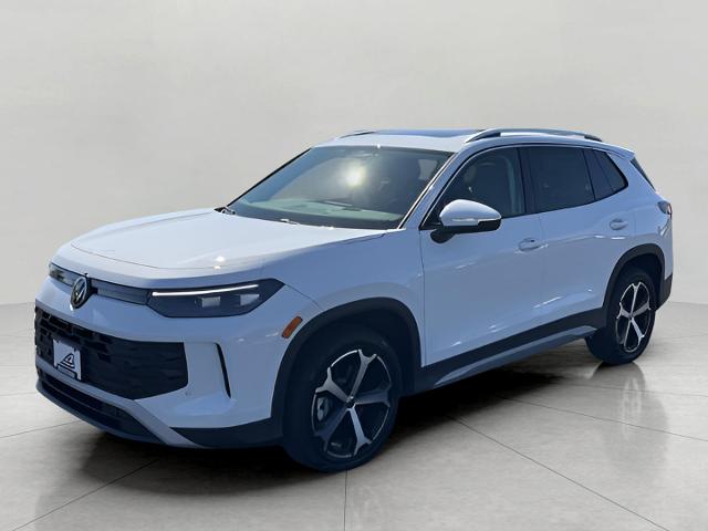 2025 Volkswagen Tiguan Vehicle Photo in Oshkosh, WI 54904