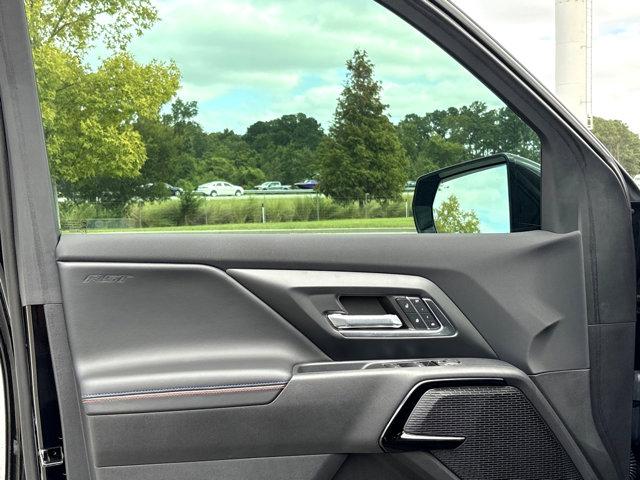 2024 Chevrolet Silverado EV Vehicle Photo in BRUNSWICK, GA 31525-1881