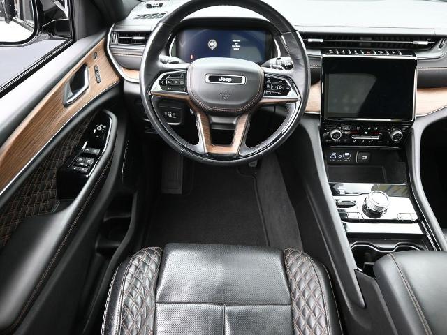 2021 Jeep Grand Cherokee L Vehicle Photo in Cedar Rapids, IA 52402