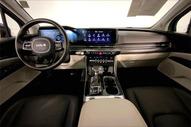 2024 Kia Carnival Vehicle Photo in Lees Summit, MO 64086