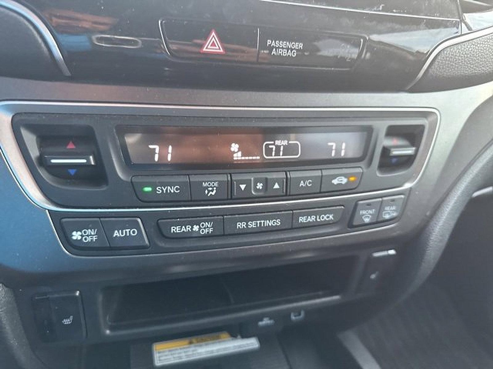 2022 Honda Pilot Vehicle Photo in Harrisburg, PA 17111