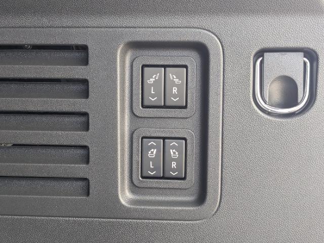 2025 Chevrolet Traverse Vehicle Photo in BEAUFORT, SC 29906-4218