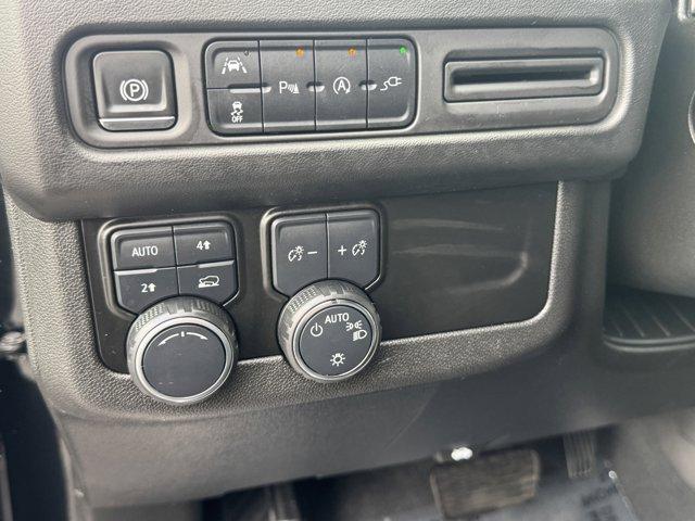 2021 Chevrolet Tahoe Vehicle Photo in LEOMINSTER, MA 01453-2952