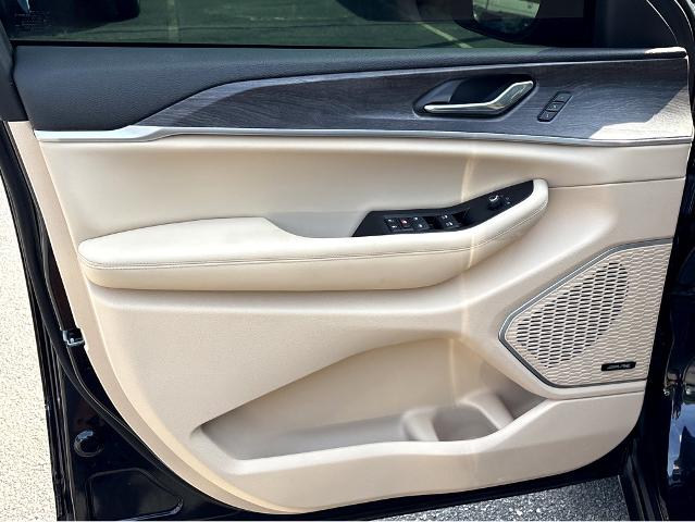 2024 Jeep Grand Cherokee L Vehicle Photo in BEAUFORT, SC 29906-4218