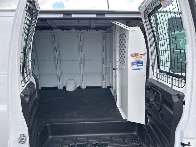 2025 Chevrolet Express Cargo 2500 Vehicle Photo in SAINT CLAIRSVILLE, OH 43950-8512