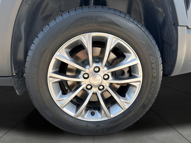 2019 Jeep Cherokee Vehicle Photo in MANITOWOC, WI 54220-5838
