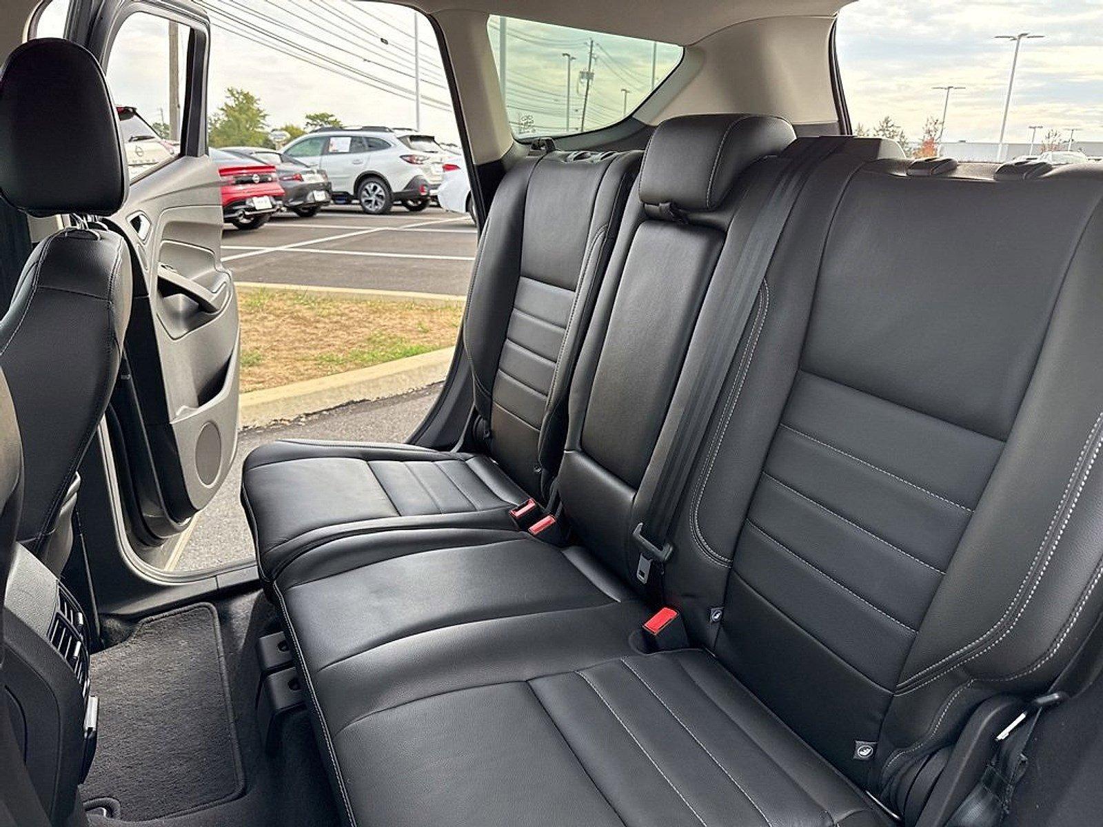 2015 Ford Escape Vehicle Photo in Harrisburg, PA 17111