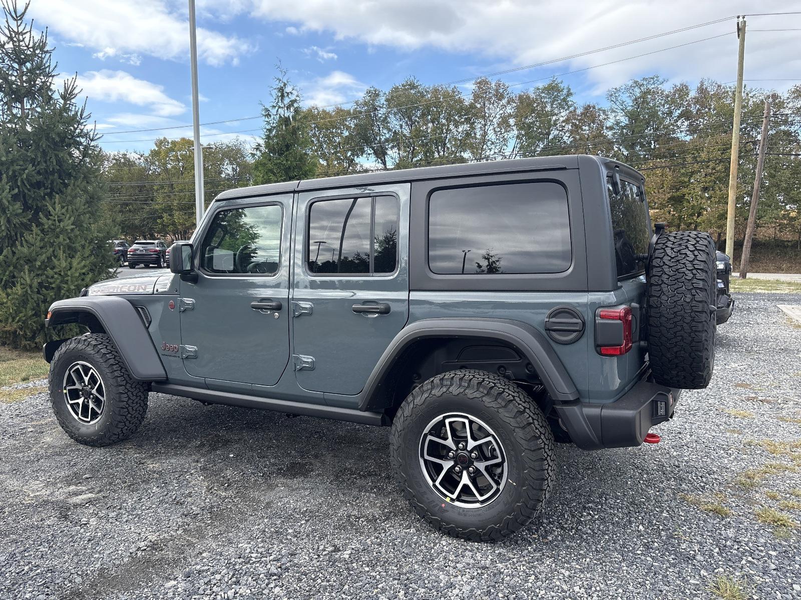 2025 Jeep Wrangler Vehicle Photo in Mechanicsburg, PA 17050-1707