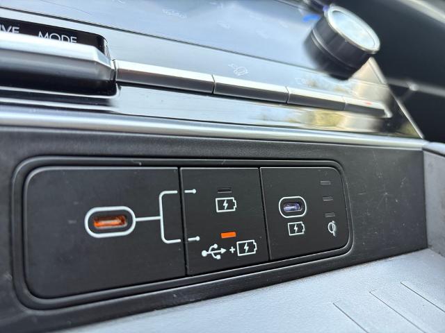 2024 Hyundai SANTA FE Hybrid Vehicle Photo in Statesboro, GA 30458