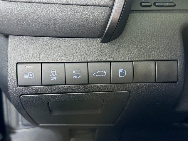 2018 Toyota Camry Vehicle Photo in Flemington, NJ 08822