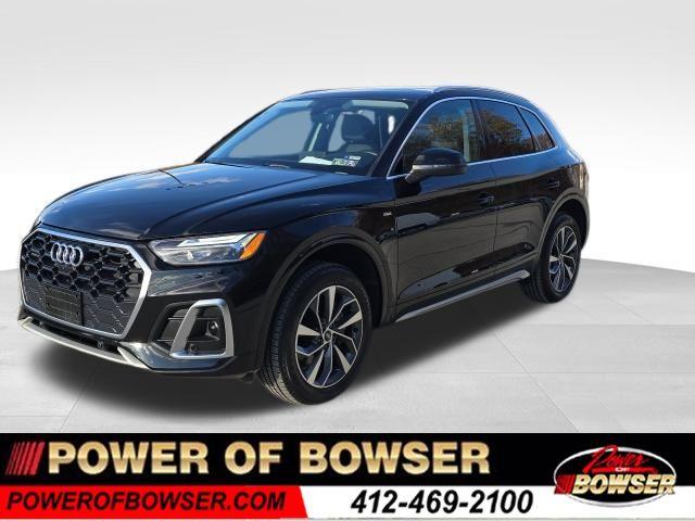 2022 Audi Q5 Vehicle Photo in Pleasant Hills, PA 15236