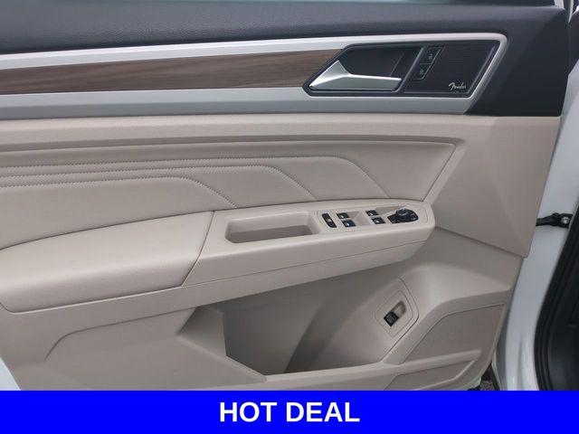 2021 Volkswagen Atlas Vehicle Photo in Merrillville, IN 46410
