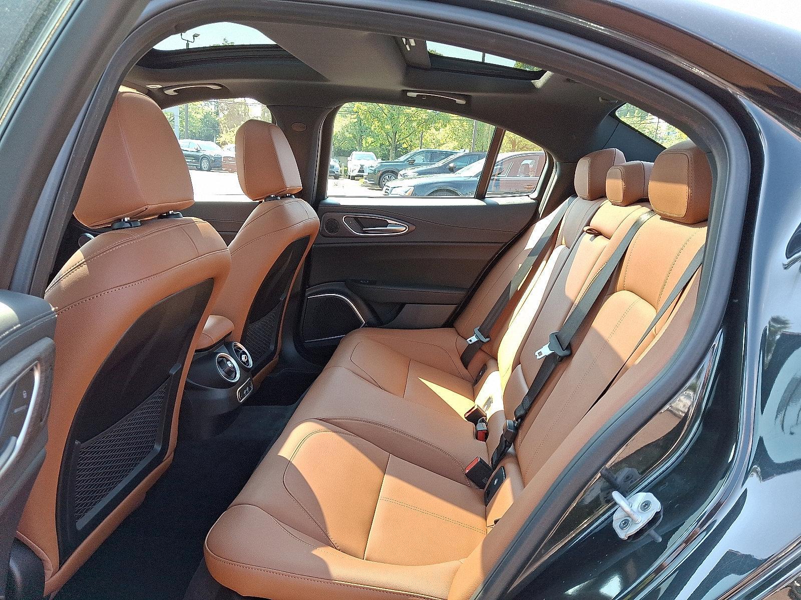 2022 Alfa Romeo Giulia Vehicle Photo in Willow Grove, PA 19090