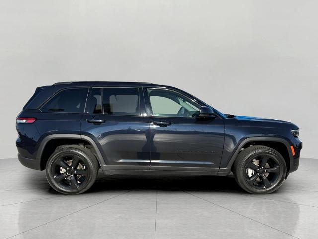 2024 Jeep Grand Cherokee Vehicle Photo in MANITOWOC, WI 54220-5838