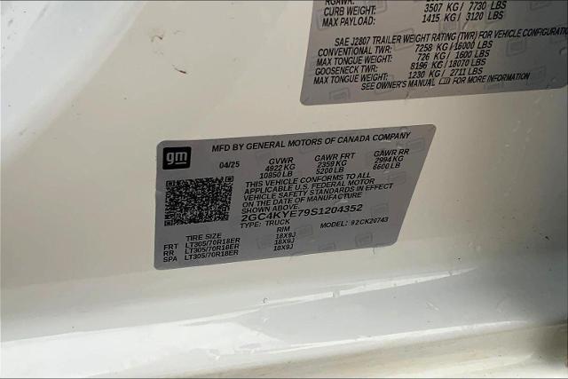 2025 Chevrolet Silverado 2500 HD Vehicle Photo in TOPEKA, KS 66609-0000