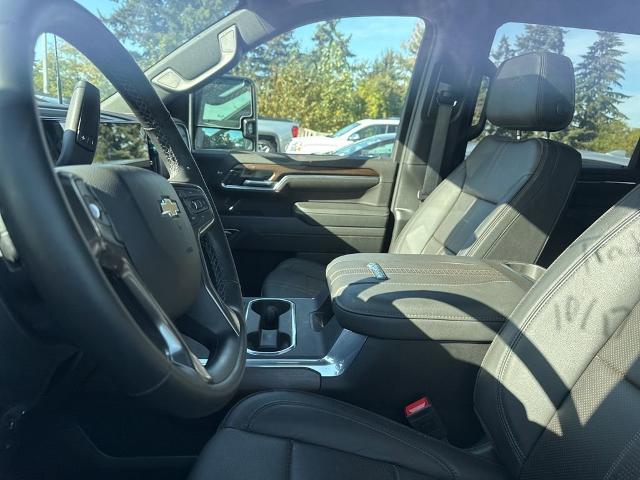 2024 Chevrolet Silverado 3500 HD Vehicle Photo in PUYALLUP, WA 98371-4149