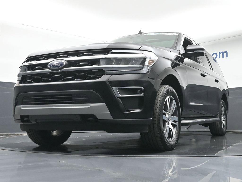 2022 Ford Expedition Max Vehicle Photo in Cedar Rapids, IA 52402