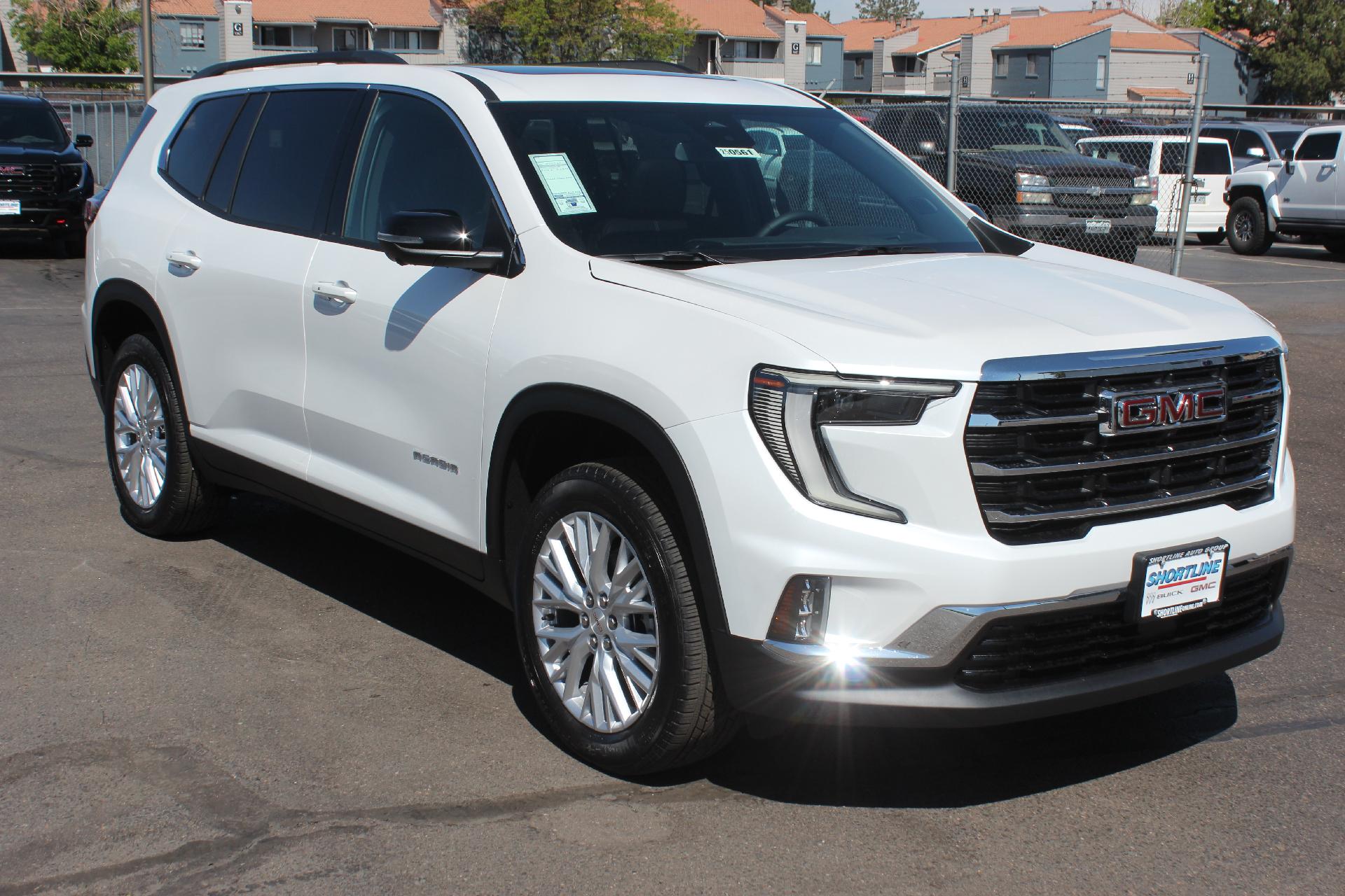 2025 GMC Acadia Vehicle Photo in AURORA, CO 80012-4011