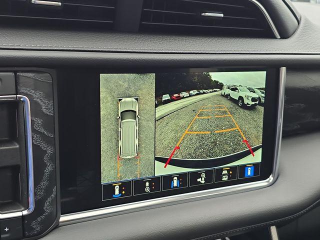 2022 GMC Yukon Vehicle Photo in Pleasant Hills, PA 15236