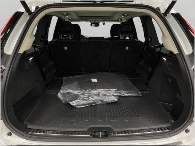 2025 Volvo XC90 Vehicle Photo in Appleton, WI 54913