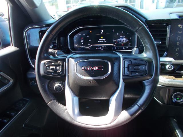 2022 GMC Sierra 1500 Vehicle Photo in LOWELL, MA 01852-4336