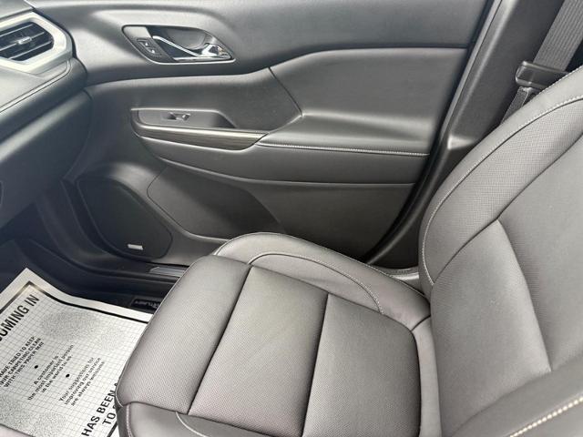 2017 GMC Acadia Vehicle Photo in COLUMBIA, MO 65203-3903