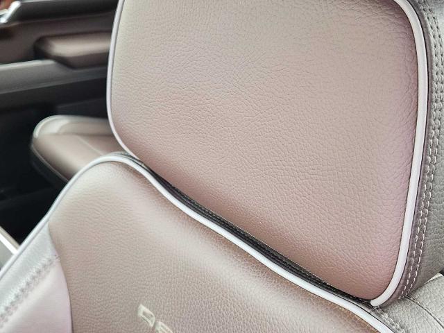 2023 GMC Sierra 1500 Vehicle Photo in DENTON, TX 76210-9321