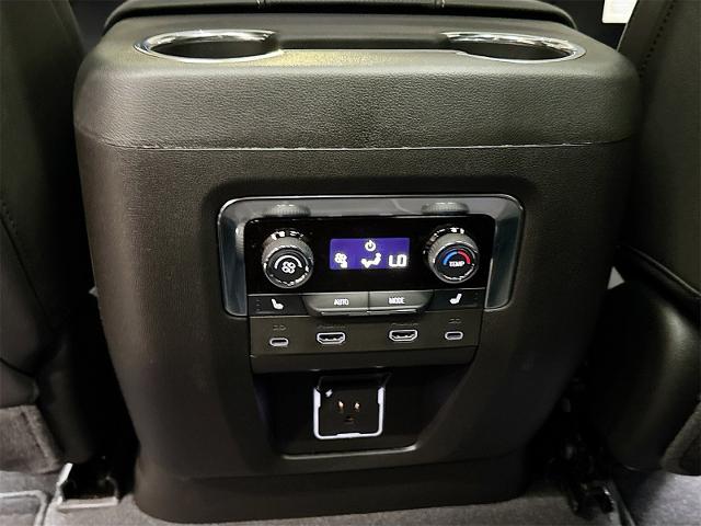 2026 Chevrolet Suburban Vehicle Photo in EVERETT, WA 98203-5662