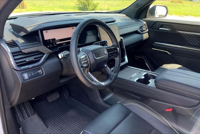 2024 GMC Acadia Vehicle Photo in TOPEKA, KS 66609-0000