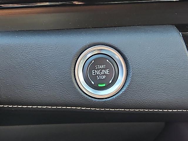 2024 Cadillac Escalade ESV Vehicle Photo in TREVOSE, PA 19053-4984