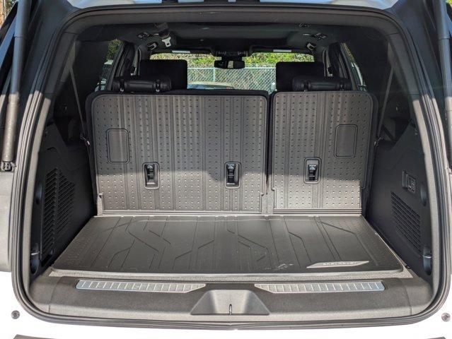 2025 Chevrolet Suburban Vehicle Photo in BRUNSWICK, GA 31525-1881