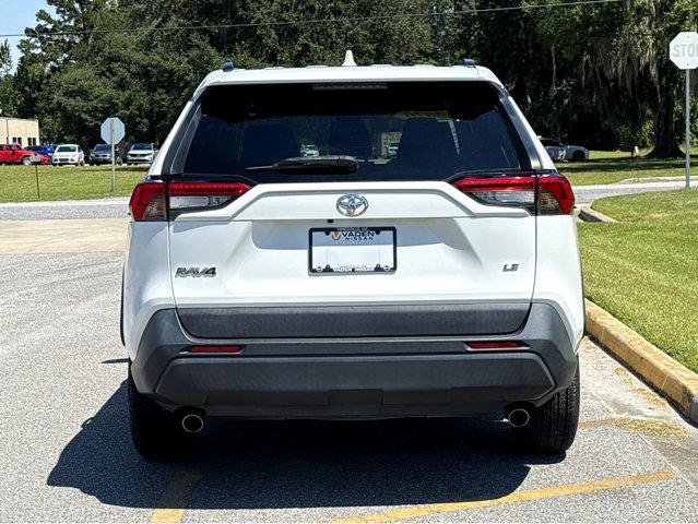 2020 Toyota RAV4 Vehicle Photo in Hinesville, GA 31313